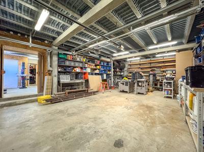 Maison traditionnelle - 180 m² - 5 pièces