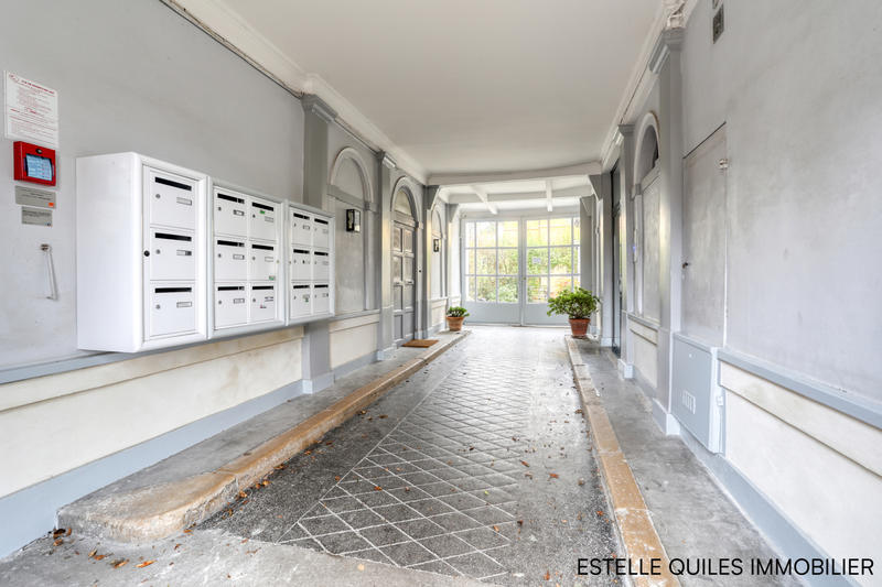 Appartement - 93 m² - 4 pièces