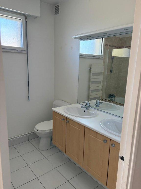 Appartement - 101 m² - 5 pièces