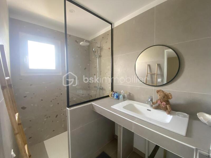 Maison d'architecte - 210 m² - 7 pièces