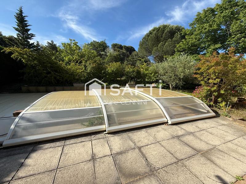 Maison - 91 m² - 5 pièces