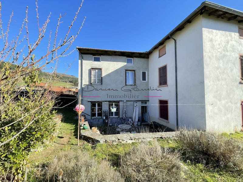Maison de village - 75 m² - 4 pièces