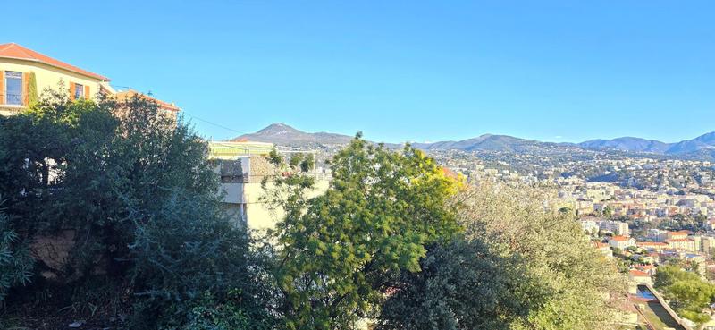 Appartement - 84 m² - 3 pièces