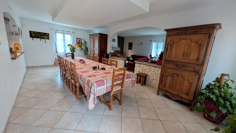 Villa - 166 m² - 5 pièces