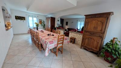 Villa - 166 m² - 5 pièces