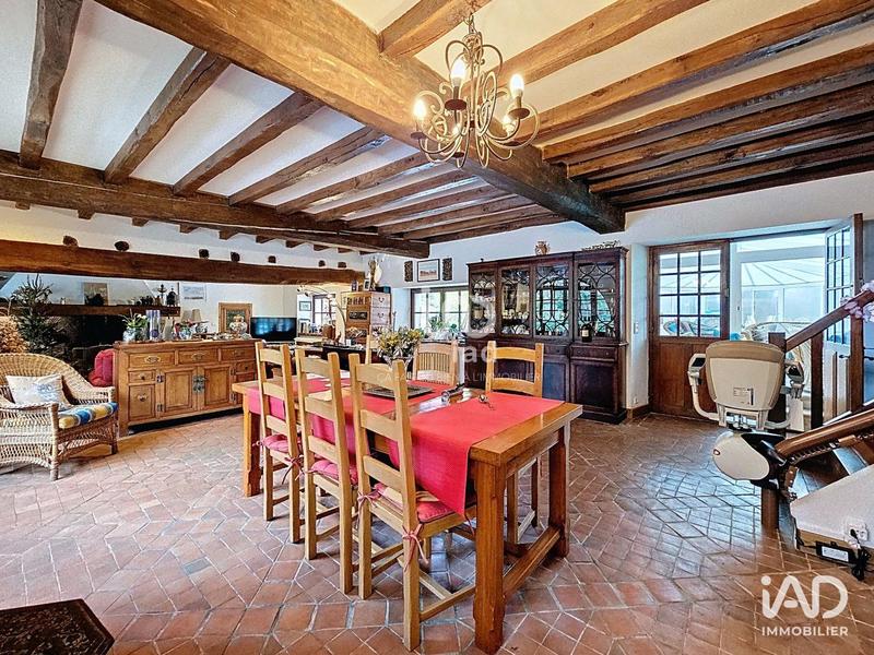 Maison - 200 m² - 6 pièces