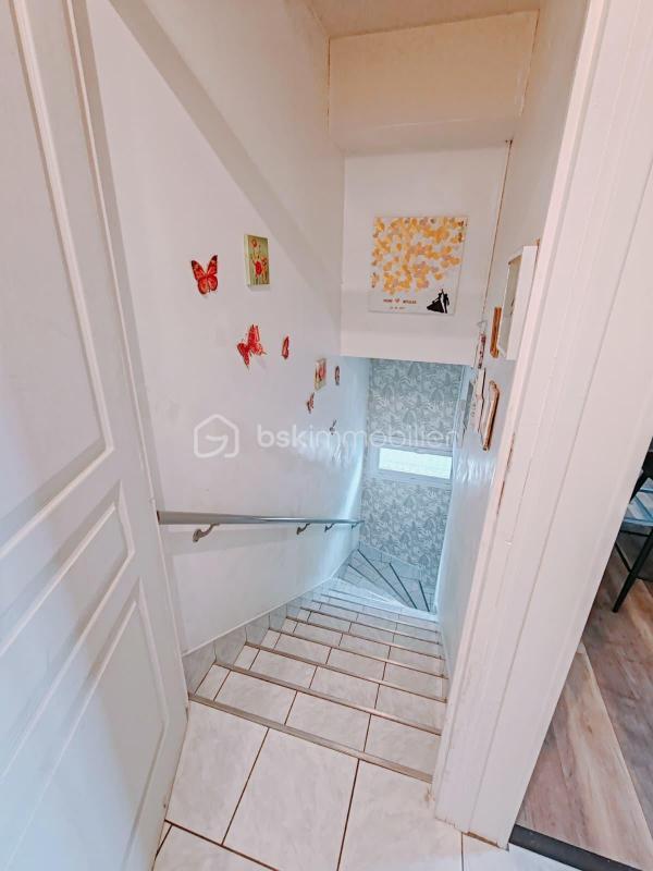 Maison - 91 m² - 5 pièces