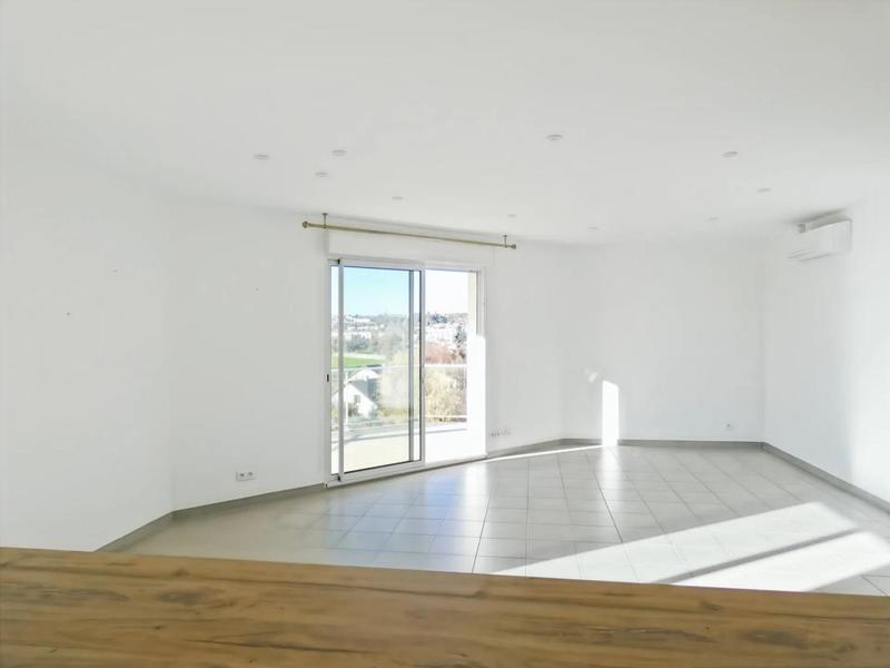 Appartement - 110 m² - 5 pièces