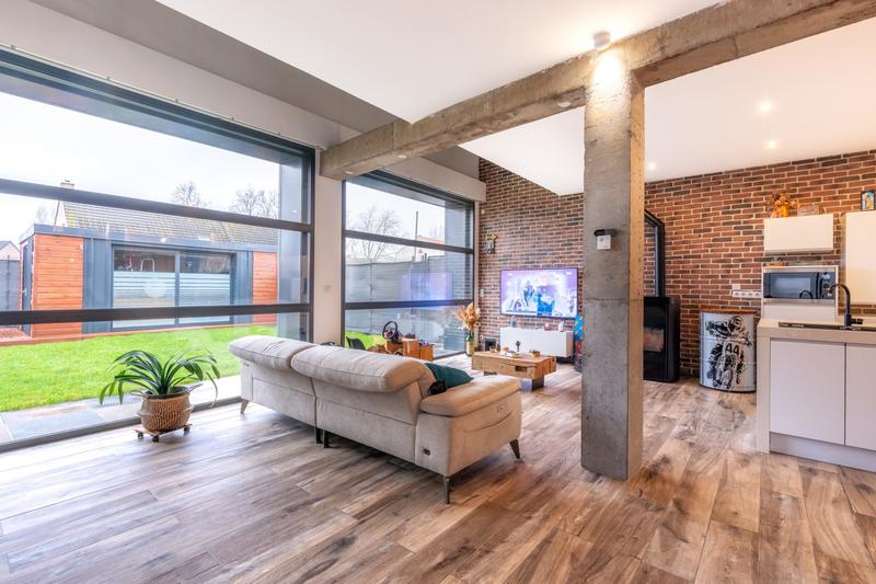 Maison - 190 m² - 5 pièces