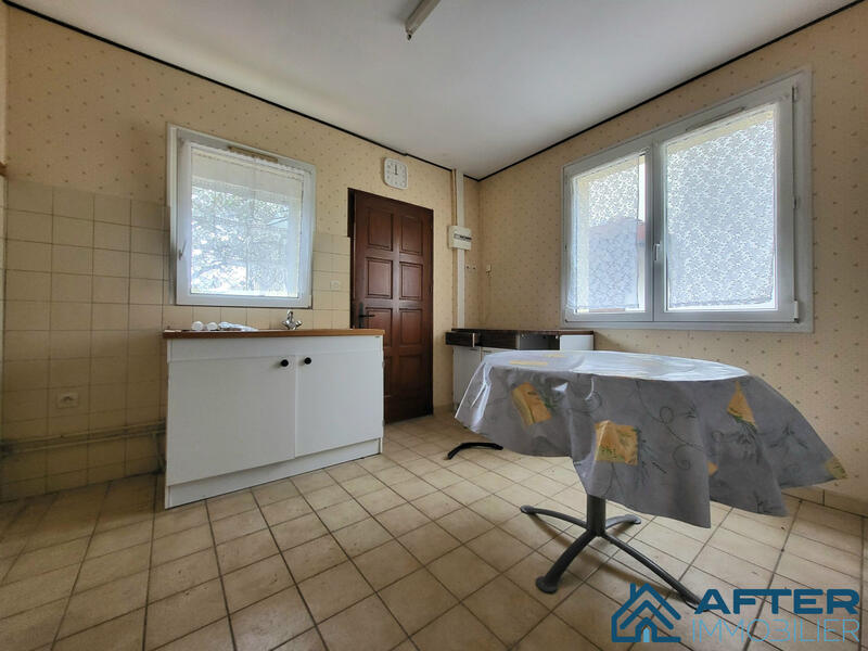 Maison - 160 m² - 6 pièces