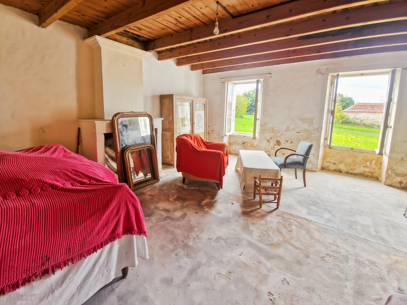 Propriété - 250 m² - 9 pièces