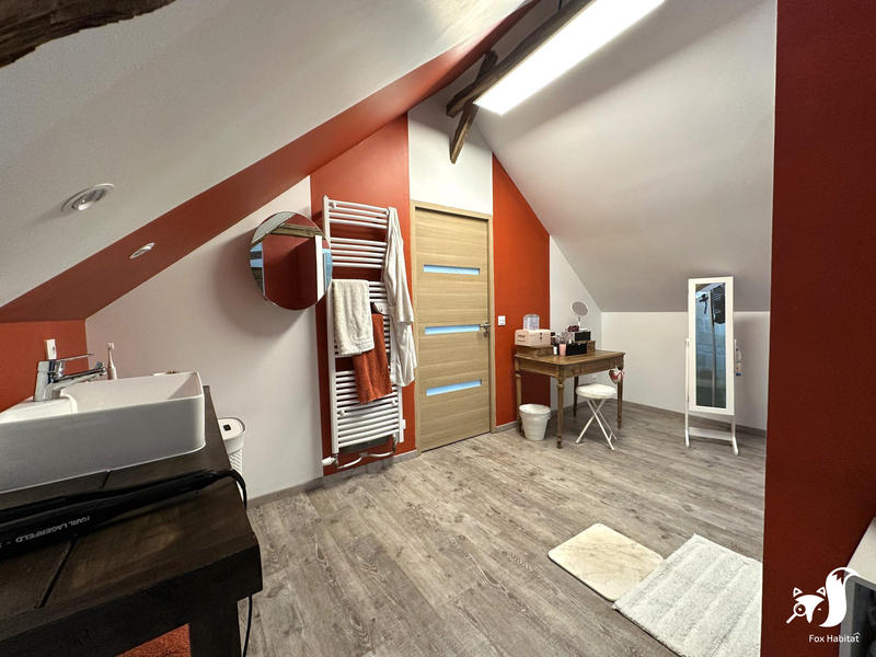 Maison - 419 m² - 8 pièces