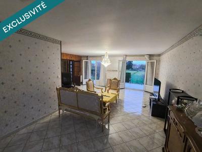 Maison - 123 m² - 8 pièces