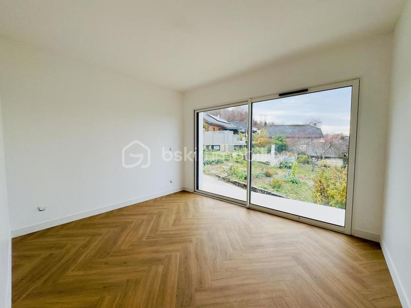 Maison - 123 m² - 4 pièces