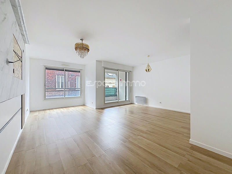 Appartement - 86 m² - 4 pièces