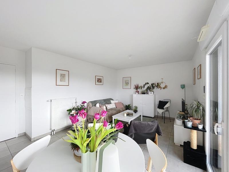 Appartement - 60 m² - 3 pièces