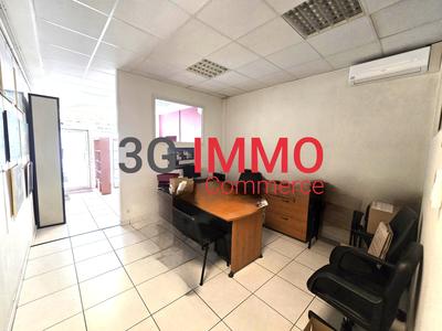 Immeuble - 240 m² - 11 pièces