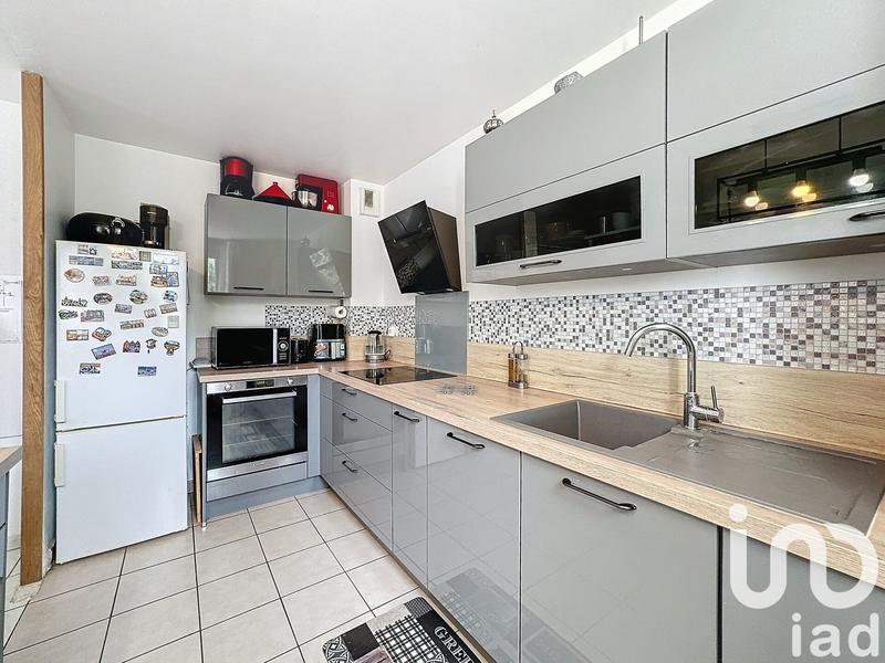 Appartement - 92 m² - 5 pièces