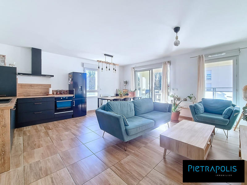 Appartement - 66 m² - 3 pièces