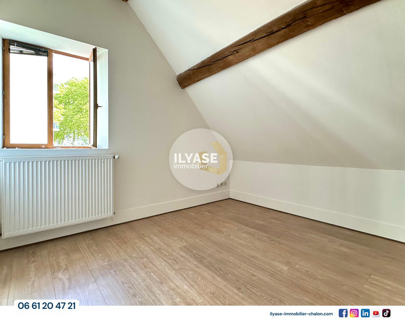 Appartement - 125 m² - 5 pièces