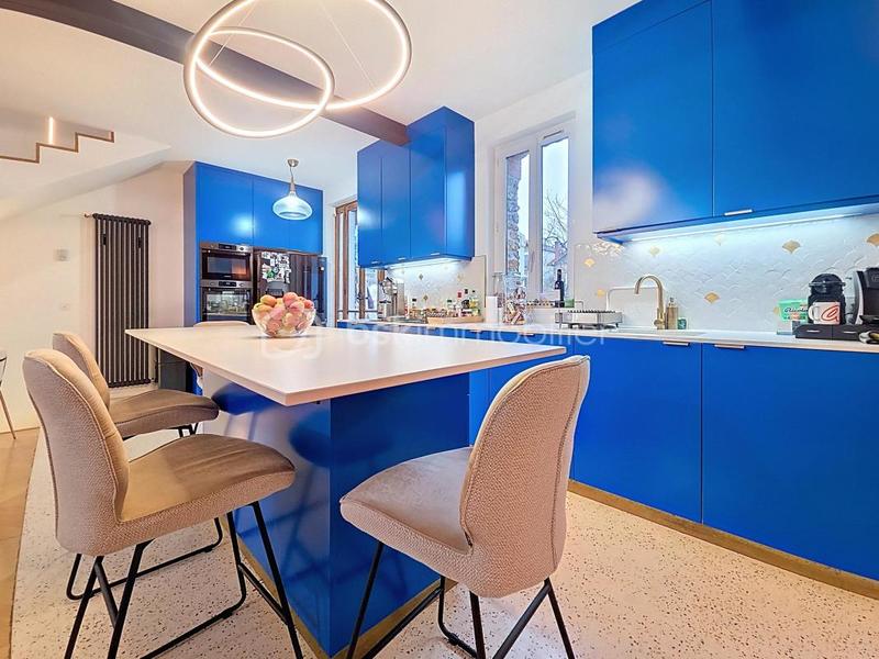 Maison d'architecte - 229 m² - 7 pièces