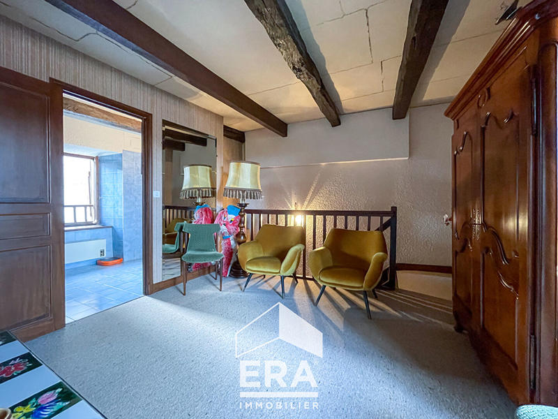 Maison - 121 m² - 5 pièces