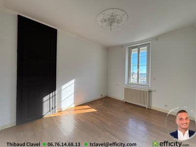 Maison - 144 m² - 7 pièces