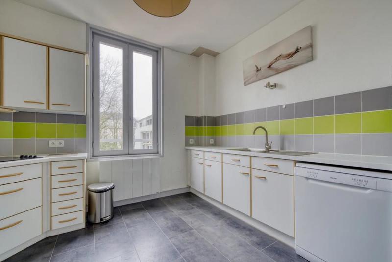 Appartement - 92 m² - 3 pièces