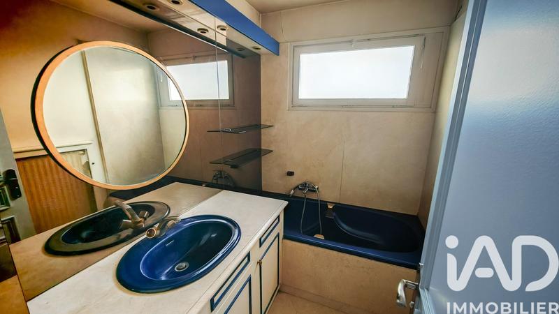 Appartement - 99 m² - 5 pièces