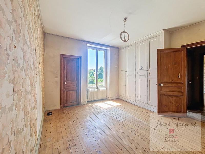 Maison - 153 m² - 10 pièces