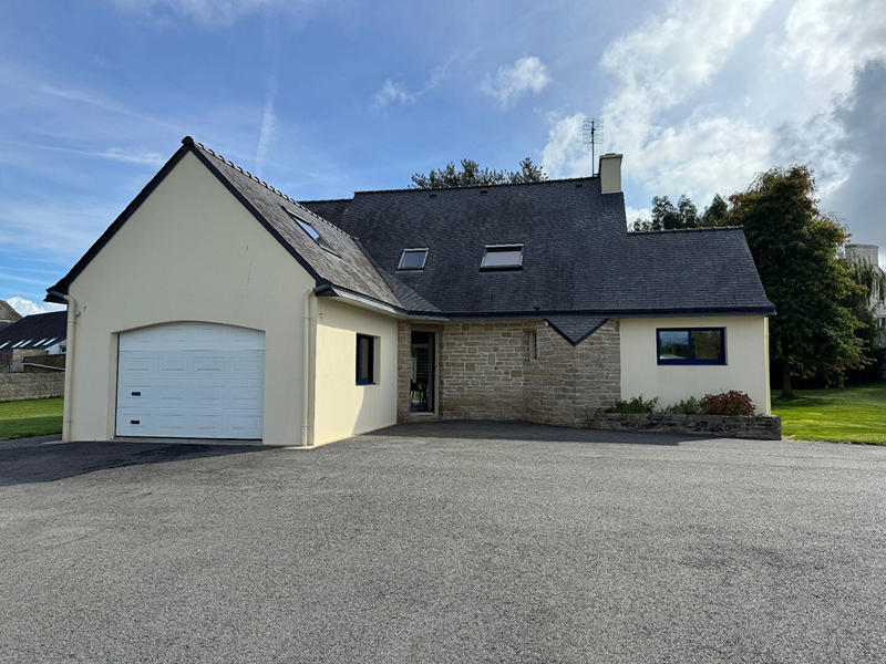 Maison - 152 m² - 7 pièces