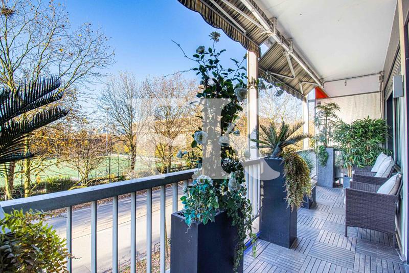 Appartement - 149 m² - 5 pièces