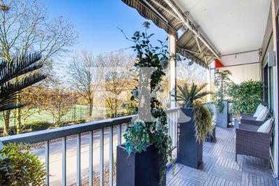 Appartement - 149 m² - 5 pièces