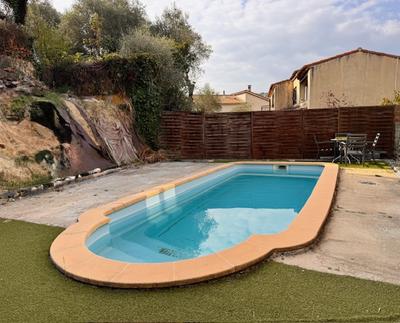 Maison - 166 m² - 6 pièces