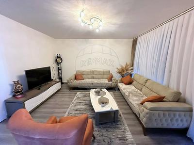 Appartement - 90 m² - 4 pièces