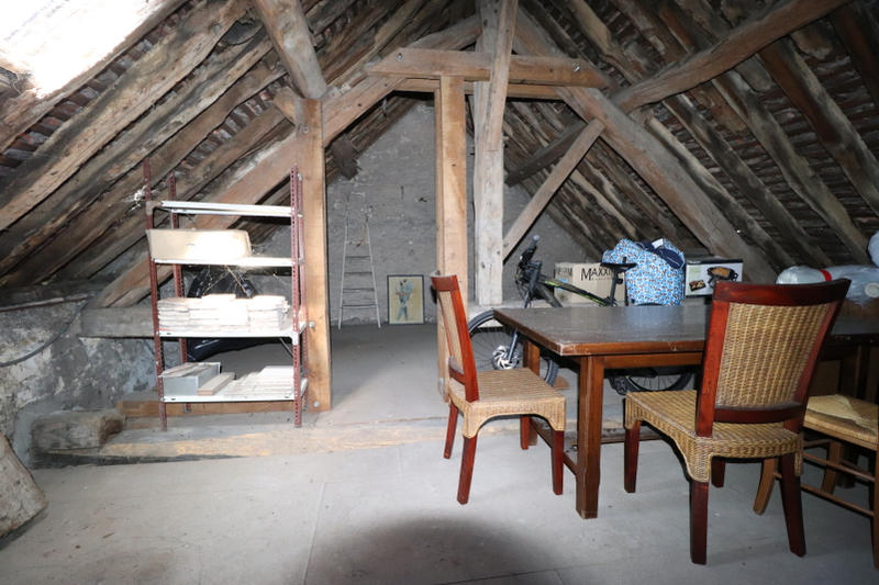 Immeuble - 230 m² - 6 pièces