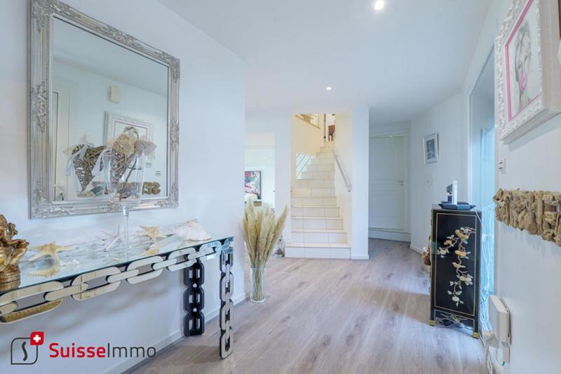 Maison d'architecte - 215 m² - 7 pièces