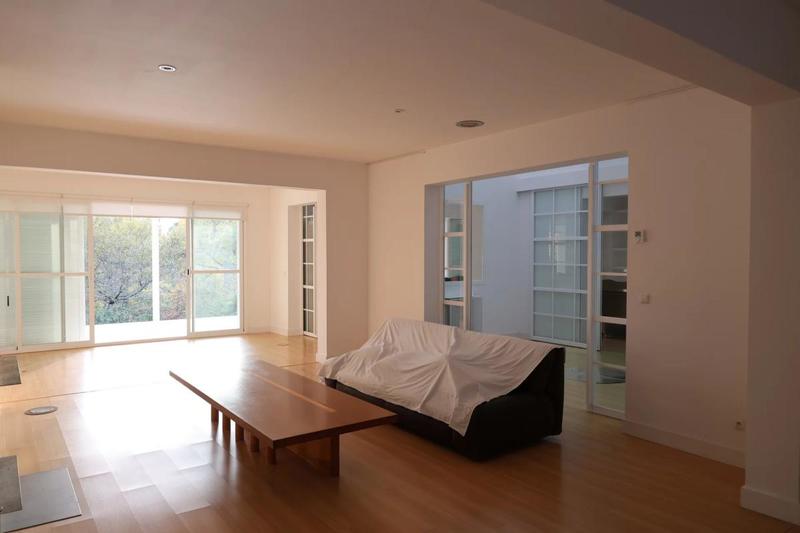 Villa - 340 m² - 10 pièces