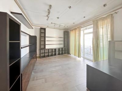 Appartement - 128 m² - 6 pièces