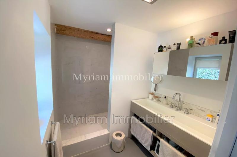 Bastide - 460 m² - 12 pièces