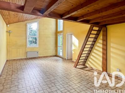 Maison - 98 m² - 5 pièces