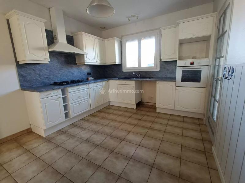 Maison - 98 m² - 5 pièces