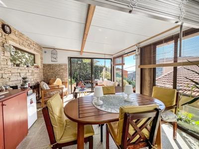 Maison - 108 m² - 4 pièces