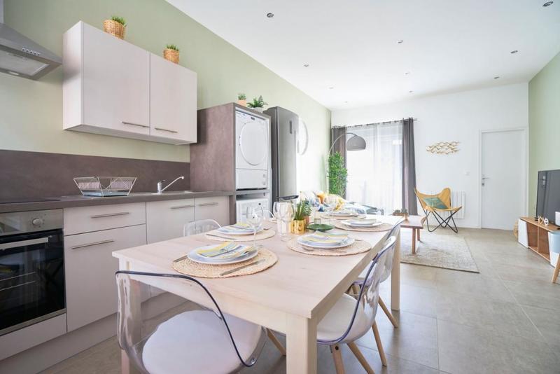 Maison - 102 m² - 6 pièces