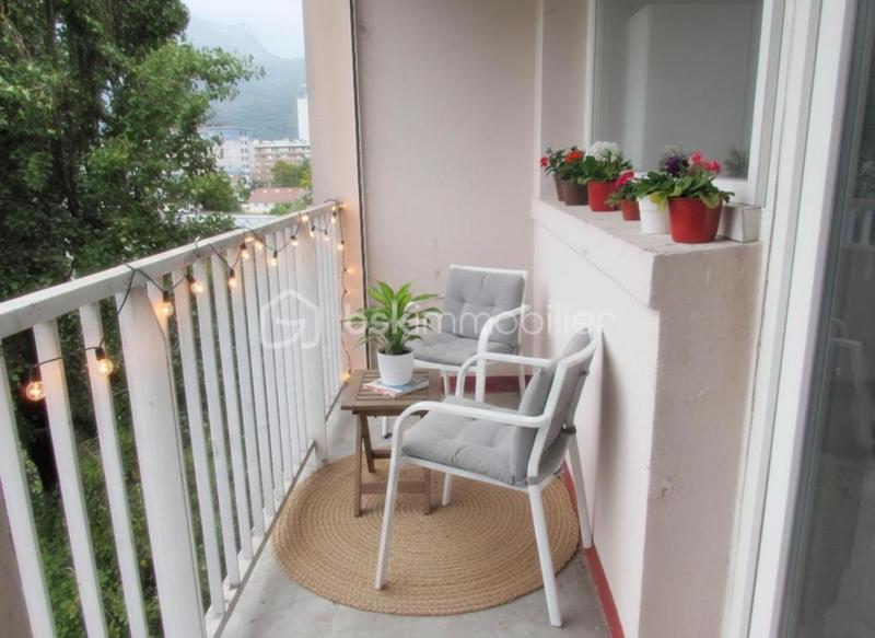 Appartement - 72 m² - 4 pièces