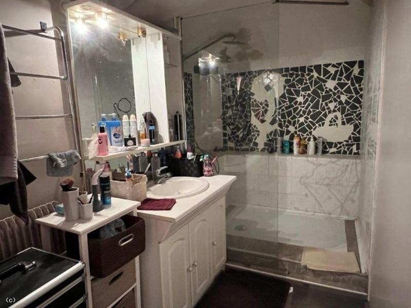 Maison ancienne - 180 m² - 7 pièces