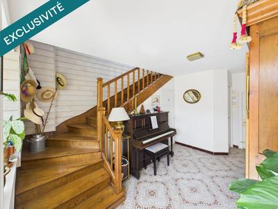 Maison - 147 m² - 5 pièces
