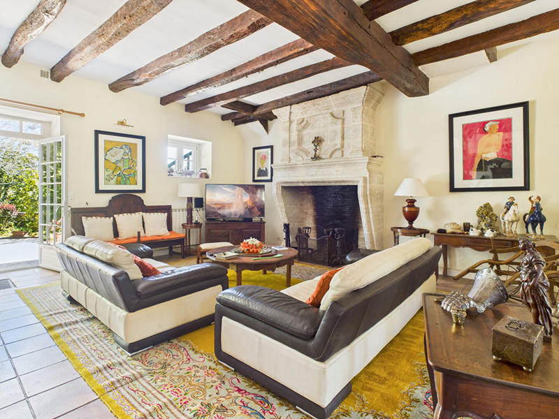 Maison - 252 m² - 6 pièces