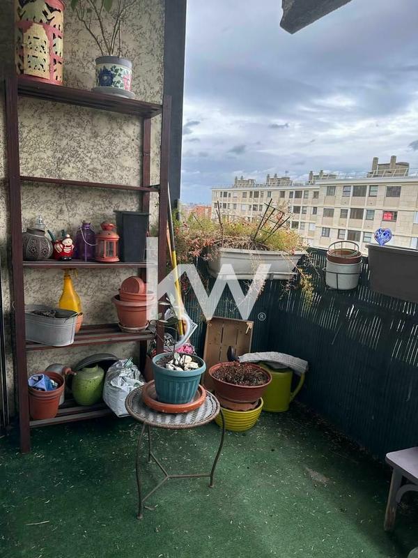 Appartement - 77 m² - 3 pièces