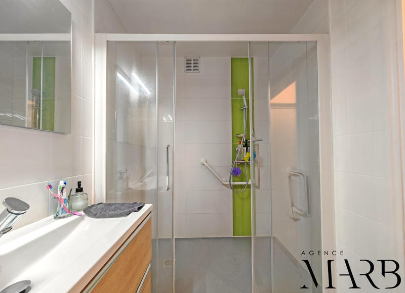 Appartement - 67 m² - 5 pièces